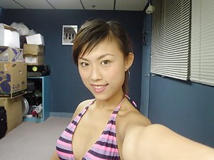 Nude Asian Selfpic