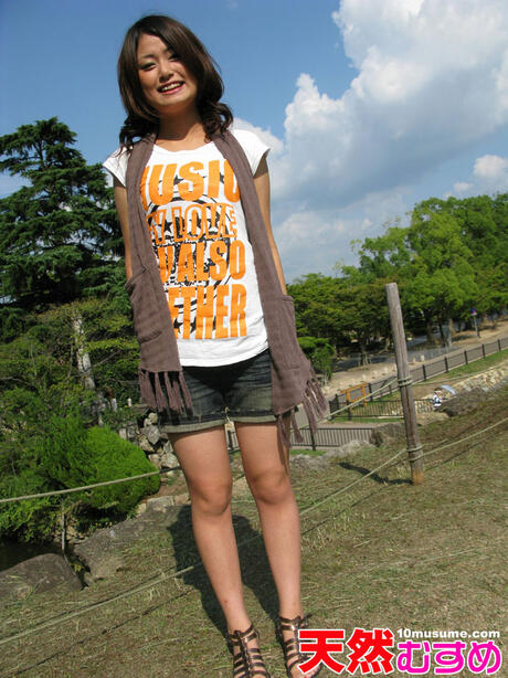 Nude Asian Amateurs Pics